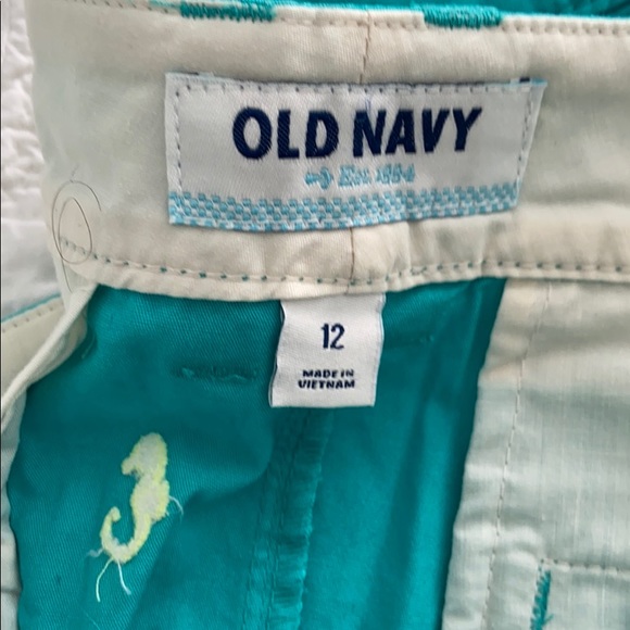 Shorts - Picture 4 of 4